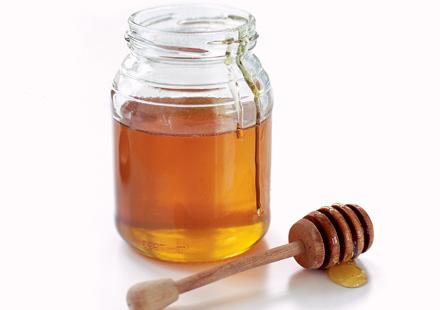  Wie viele Kalorien in einem Löffel Zucker wird Honig ersetzen