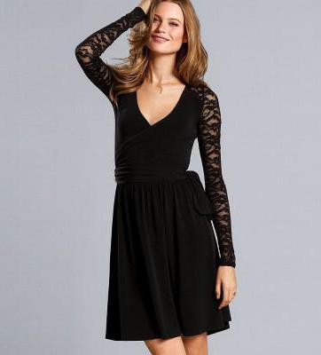 Kleid mit Spitze schwarz