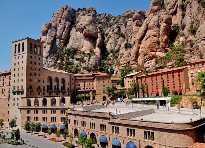 Geheimnisvoller Montserrat. Spanien wird Sie nicht gleichgültig lassen