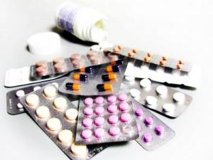 Antibiotikum gegen Husten: die Form der Freisetzung, Klassifizierung, Anwendung
